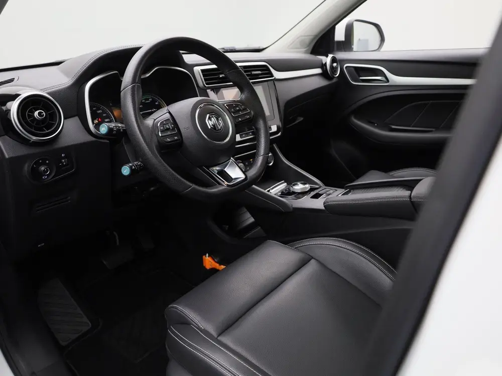 MG ZS EV Luxury 45 kWh | Automaat | Panoramadak | Leder | uit 2021, foto 18