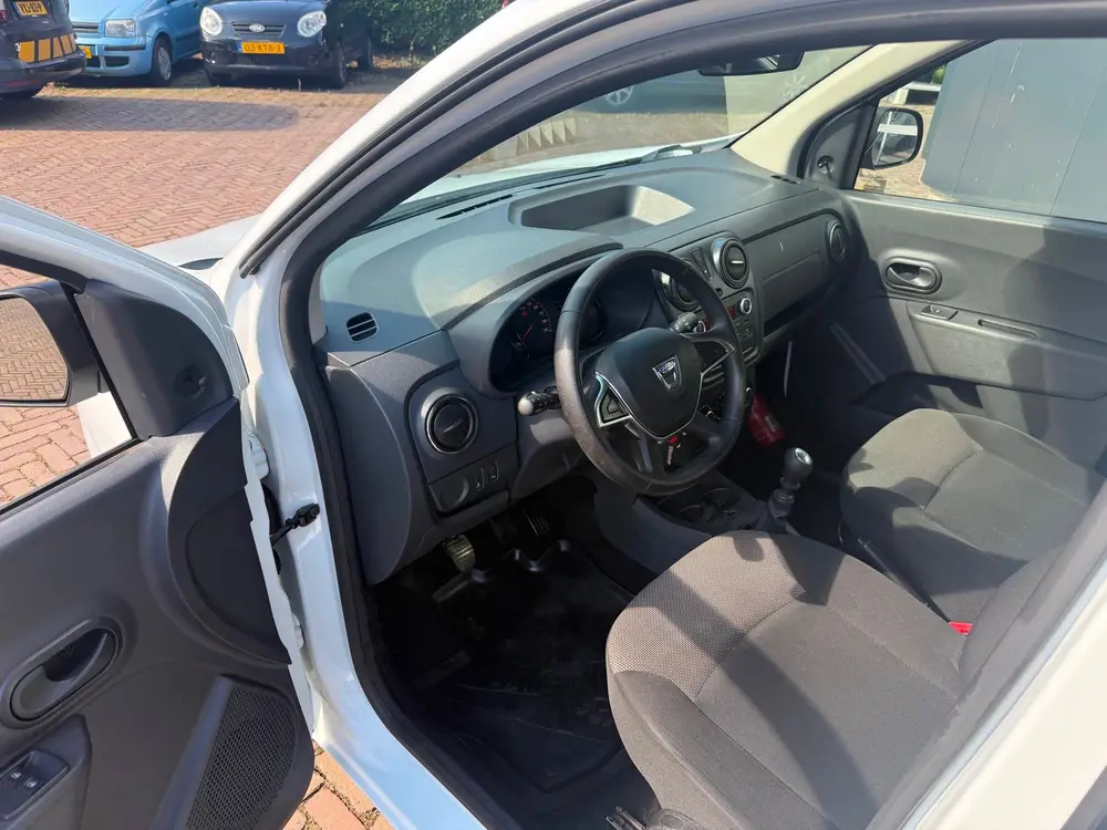 Dacia Lodgy 1.3 TCe Comfort 5p. uit 2021, foto 4