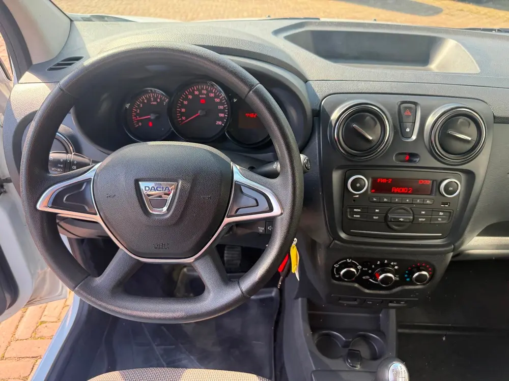 Dacia Lodgy 1.3 TCe Comfort 5p. uit 2021, foto 9