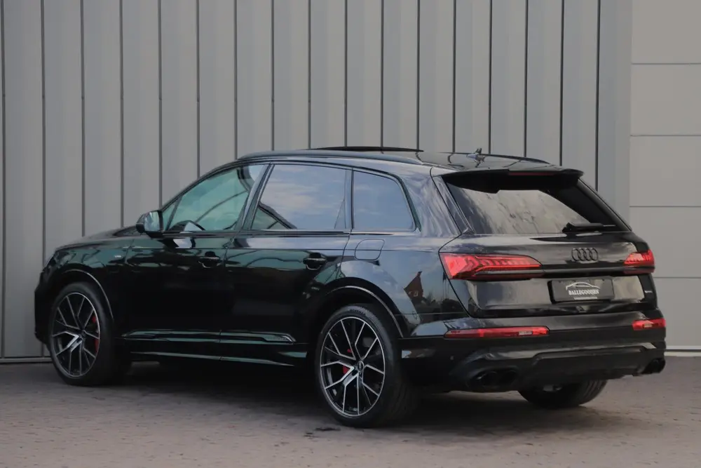 Audi Q7 60 TFSI e quattro Competition uit 2021, foto 5