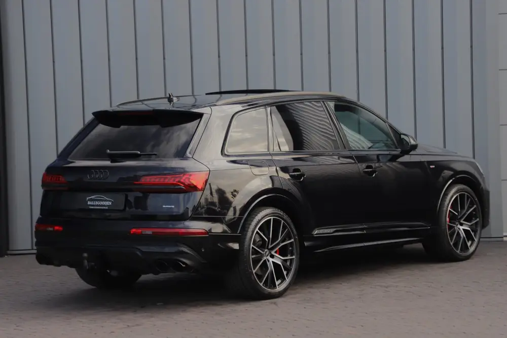 Audi Q7 60 TFSI e quattro Competition uit 2021, foto 7