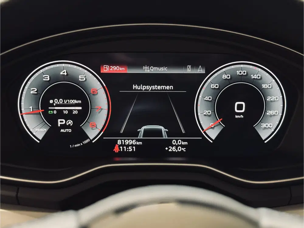 Audi A4 35 TFSI S edition S-Line uit 2022, foto 16