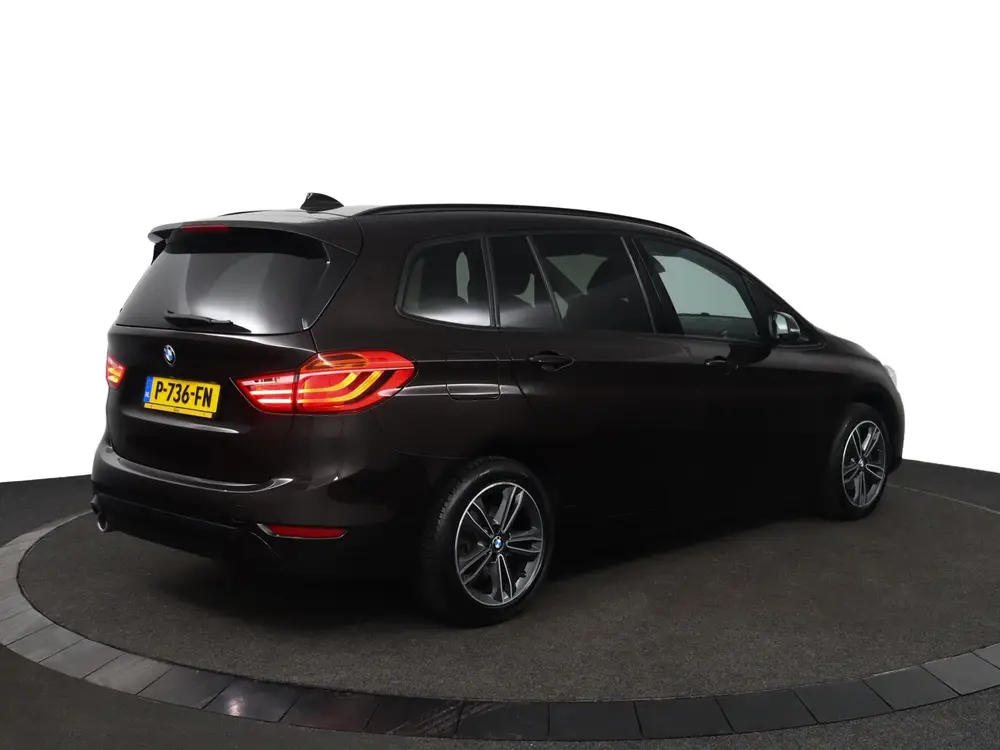 BMW 2-Serie 216i Executive | Cruise Control | Ve uit 2019, foto 2