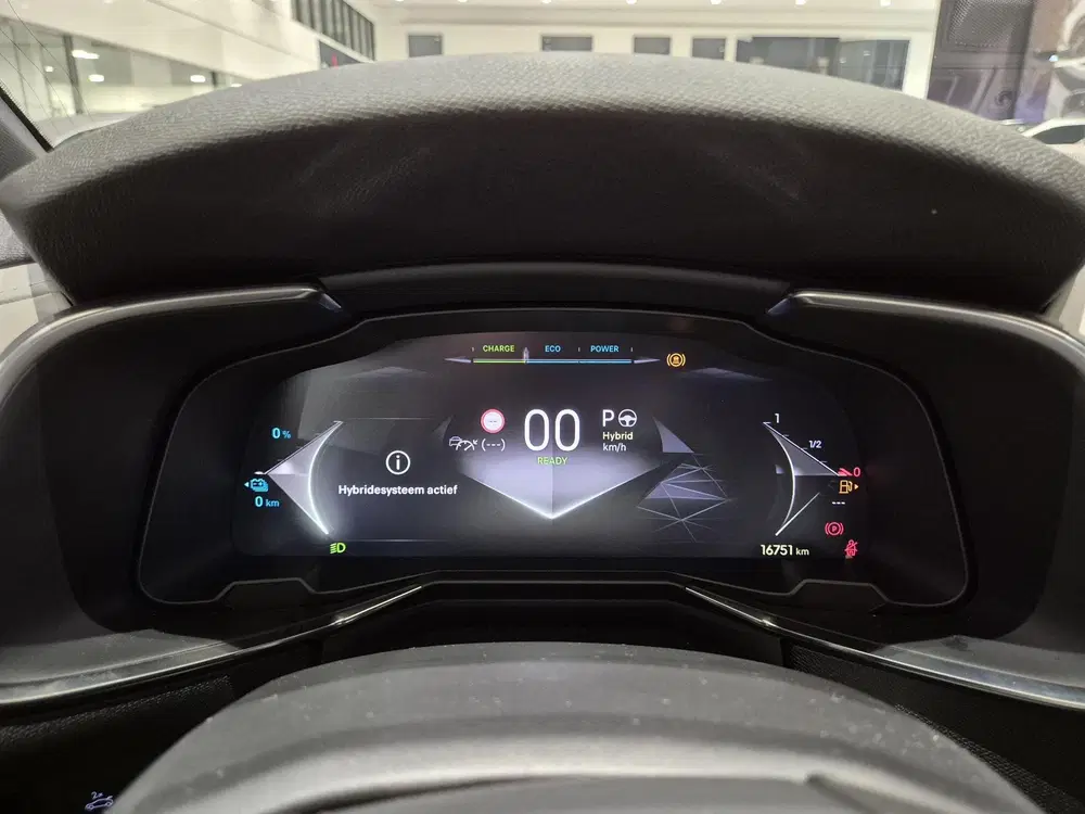DS Automobiles DS 7 DS 7 1.6 PHEV 300 4x4 Etoile uit 2025, foto 4