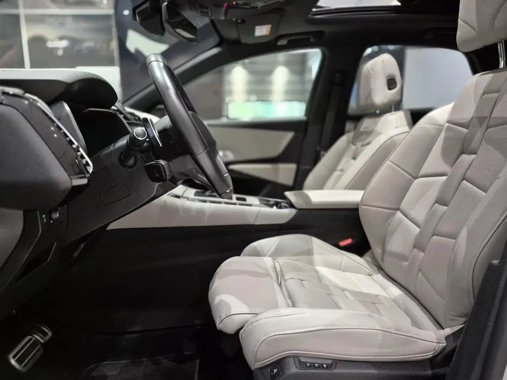 DS Automobiles DS 7 DS 7 1.6 PHEV 300 4x4 Etoile uit 2025, foto 7