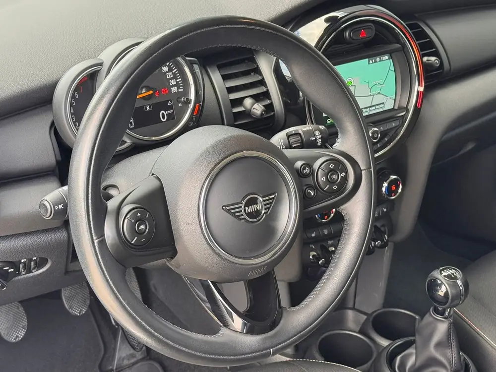 Mini One 1.5 One Chili NAVI l LED l PDC l CARPLAY l uit 2020, foto 7