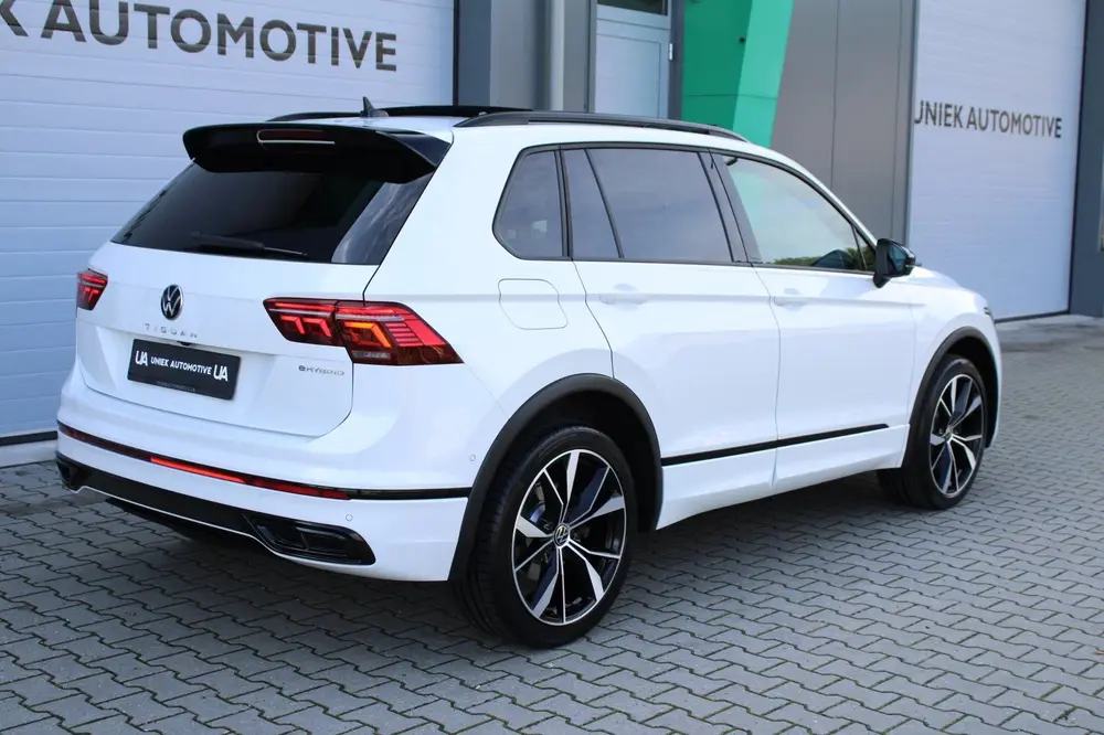 Volkswagen Tiguan 1.4 TSI eHybrid | 3 x R-LINE | LEDER | TRE uit 2023, foto 7
