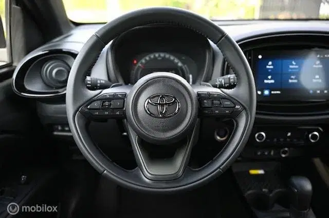 Toyota Aygo X 1.0 VVT-i S-CVT Envy uit 2022, foto 12