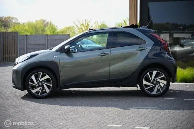 Toyota Aygo X 1.0 VVT-i S-CVT Envy uit 2022, foto 3