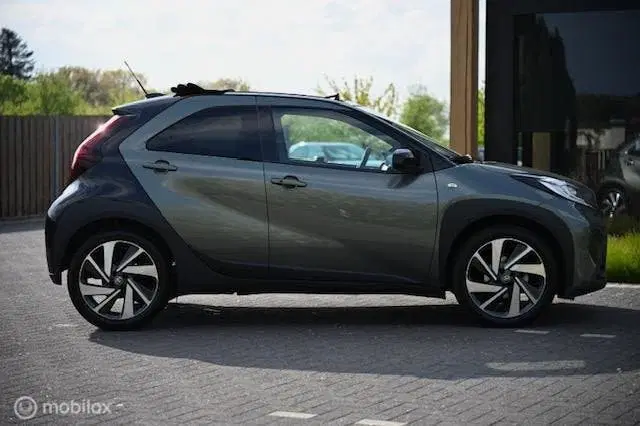 Toyota Aygo X 1.0 VVT-i S-CVT Envy uit 2022, foto 5