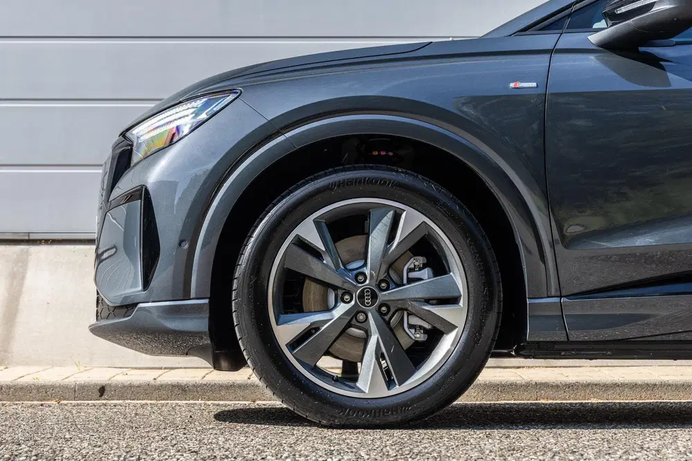 Audi Q4 e-tron 286pk S Edition 82 kWh uit 2026, foto 13