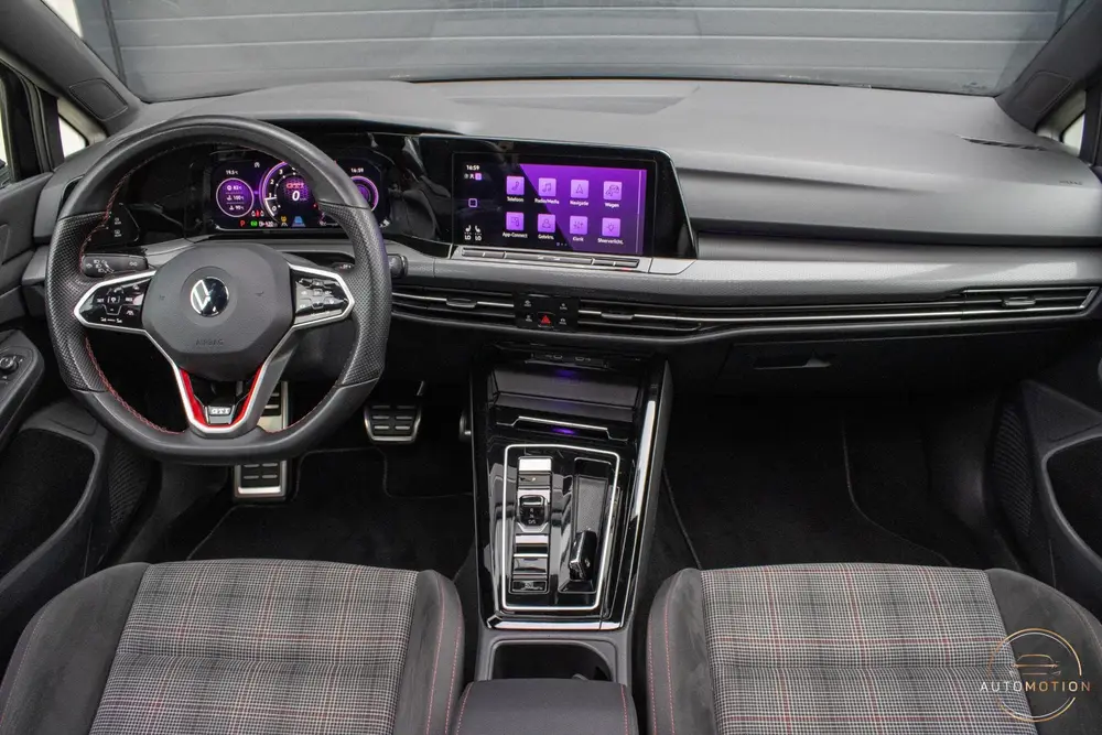 Volkswagen Golf 2.0 TSI GTI PANO CAMERA MISTLAMPEN IQ STOELV uit 2022, foto 10