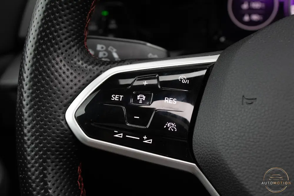 Volkswagen Golf 2.0 TSI GTI PANO CAMERA MISTLAMPEN IQ STOELV uit 2022, foto 14