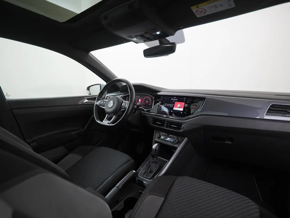 Volkswagen Polo 1.5 TSI R-Line DSG | Schuifdak | Digital Coc uit 2020, foto 2