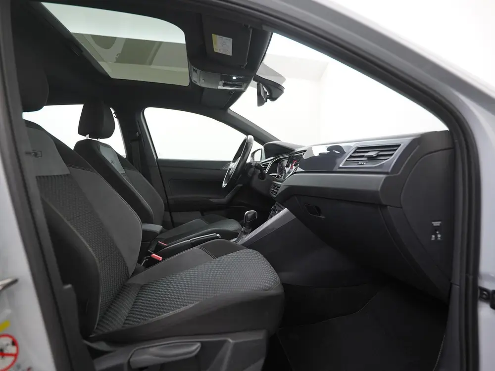 Volkswagen Polo 1.5 TSI R-Line DSG | Schuifdak | Digital Coc uit 2020, foto 3