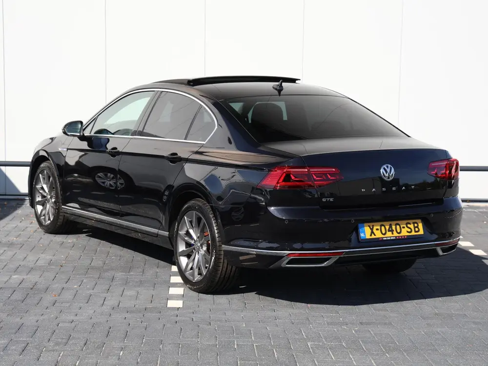 Volkswagen Passat 1.4 TSI GTE Business 218PK DSG | LED Matri uit 2020, foto 13