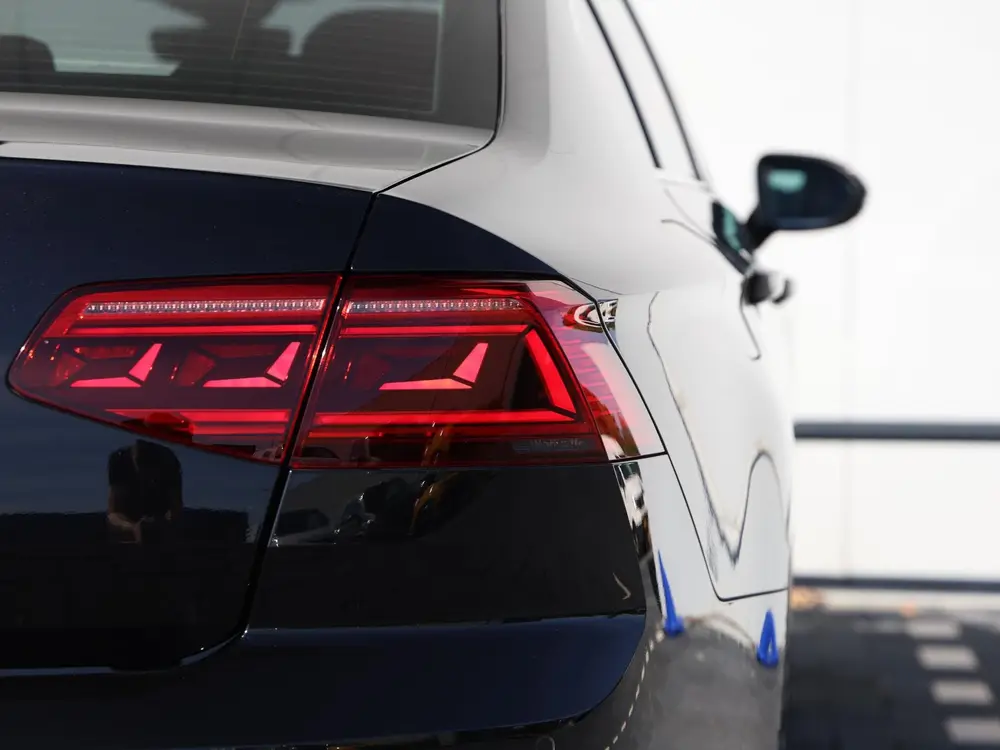 Volkswagen Passat 1.4 TSI GTE Business 218PK DSG | LED Matri uit 2020, foto 17