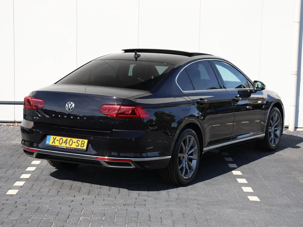 Volkswagen Passat 1.4 TSI GTE Business 218PK DSG | LED Matri uit 2020, foto 5