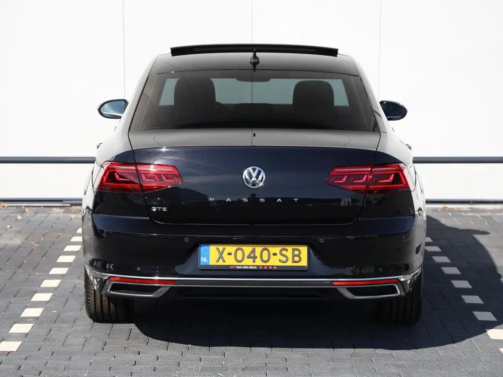 Volkswagen Passat 1.4 TSI GTE Business 218PK DSG | LED Matri uit 2020, foto 6
