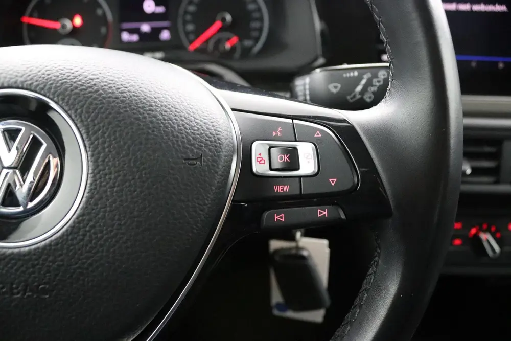 Volkswagen Polo 1.0 TSI Comfortline | Navigatie | Airco | uit 2020, foto 20