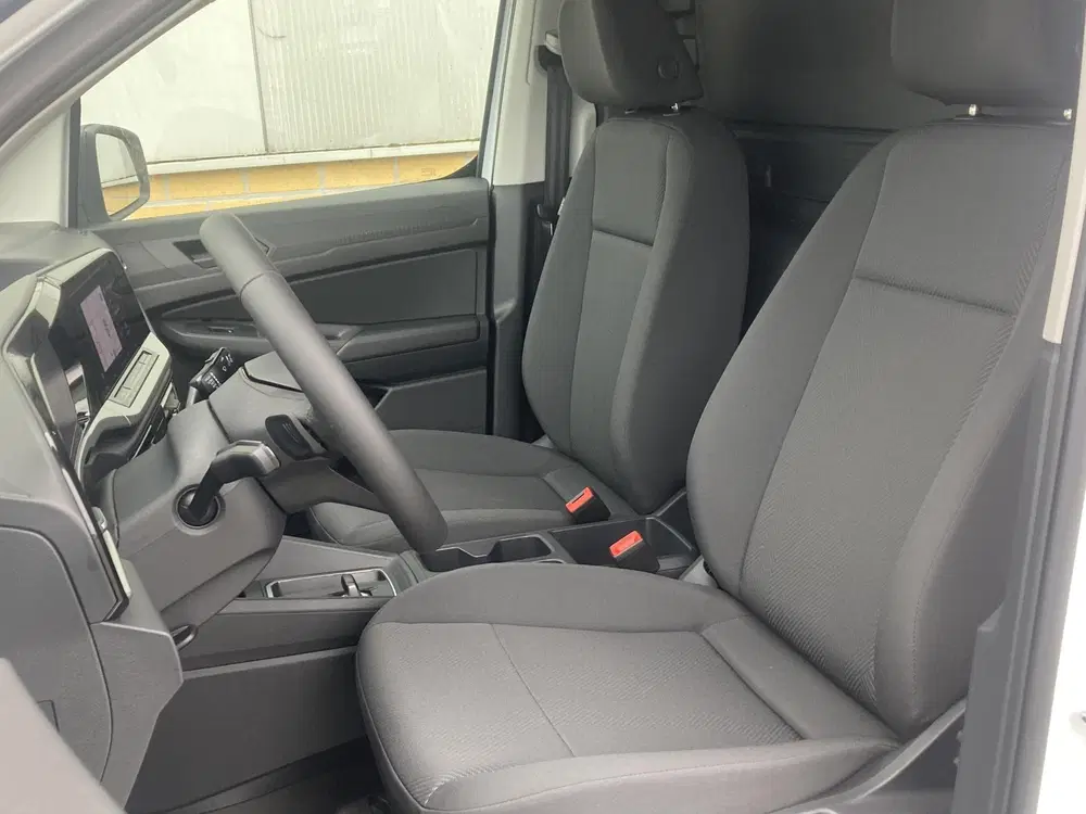 Ford Transit 1.5 EcoBoost PHEV 150 pk L1 Trend AUTOM uit 2024, foto 14