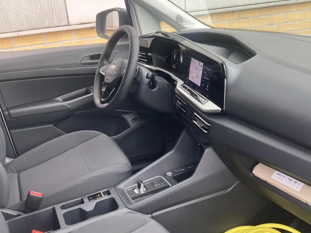 Ford Transit 1.5 EcoBoost PHEV 150 pk L1 Trend AUTOM uit 2024, foto 18
