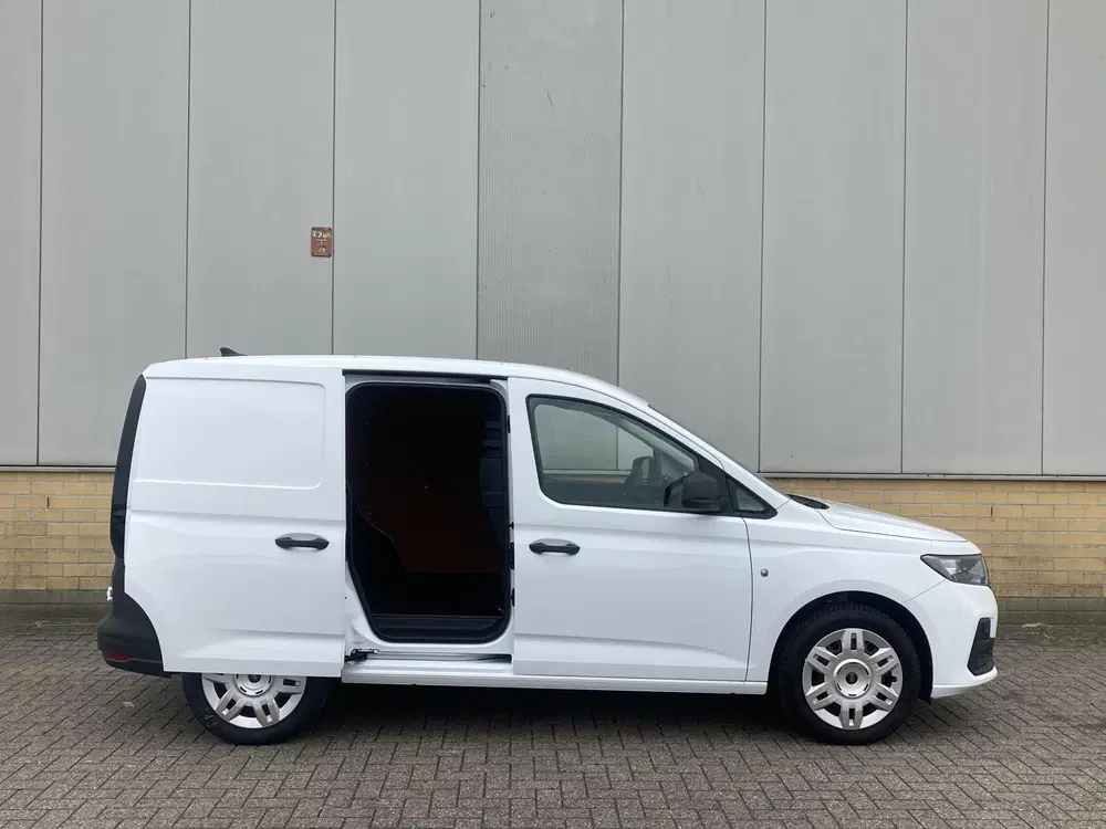 Ford Transit 1.5 EcoBoost PHEV 150 pk L1 Trend AUTOM uit 2024, foto 6