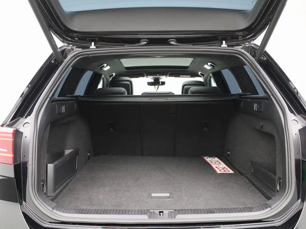 Volkswagen Passat Variant 1.4 TSI PHEV GTE Business | Automa uit 2022, foto 14