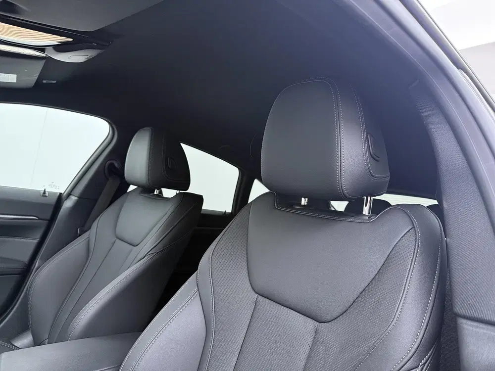 BMW i4 Gran Coupé eDrive40 uit 2024, foto 20