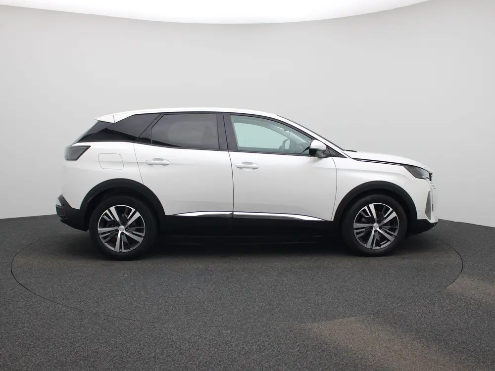 Peugeot 3008 1.2 PureTech 96kW S&S Allure uit 2021, foto 6