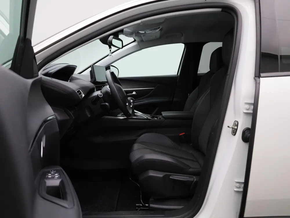 Peugeot 3008 1.2 PureTech 96kW S&S Allure uit 2021, foto 9