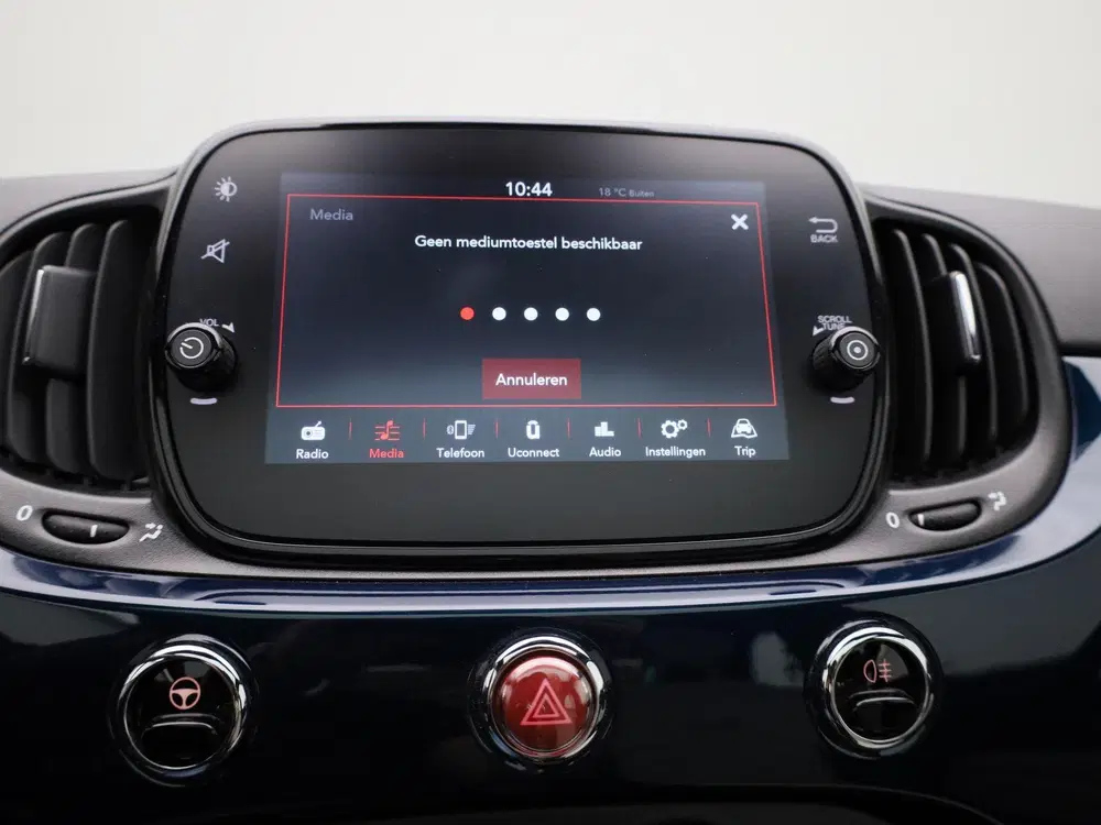 Fiat 500 1.0 Hybrid Dolcevita uit 2021, foto 17