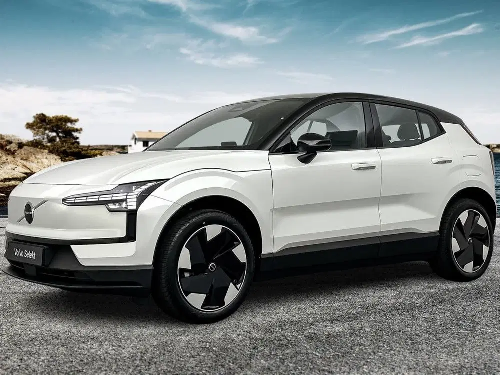 Volvo EX30 P5 Extended Range Plus Europa uit 2026, foto 2