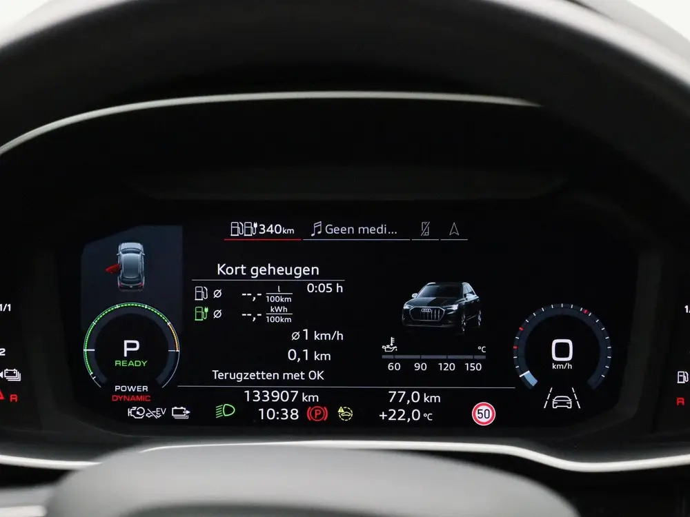 Audi Q3 45 TFSI e S tronic S Line uit 2023, foto 8