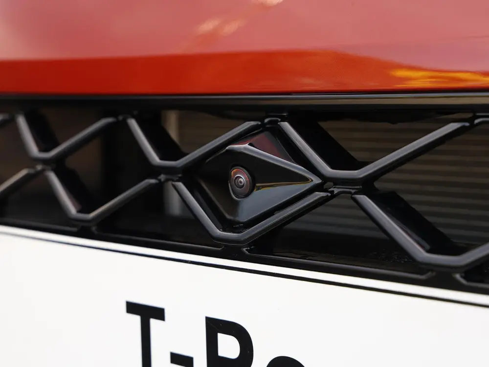 Volkswagen T-Roc R-Line First Edition 1.5 eTSI 150 PK | Navi uit 2026, foto 15