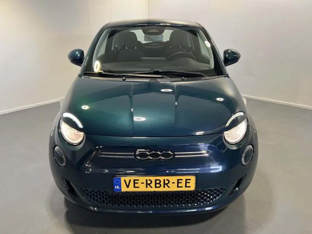 Fiat 500 Icon 42 kWh uit 2022, foto 11