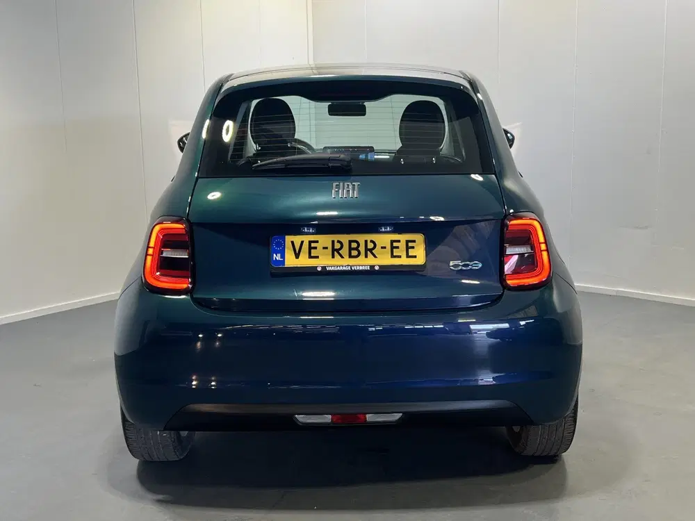 Fiat 500 Icon 42 kWh uit 2022, foto 12