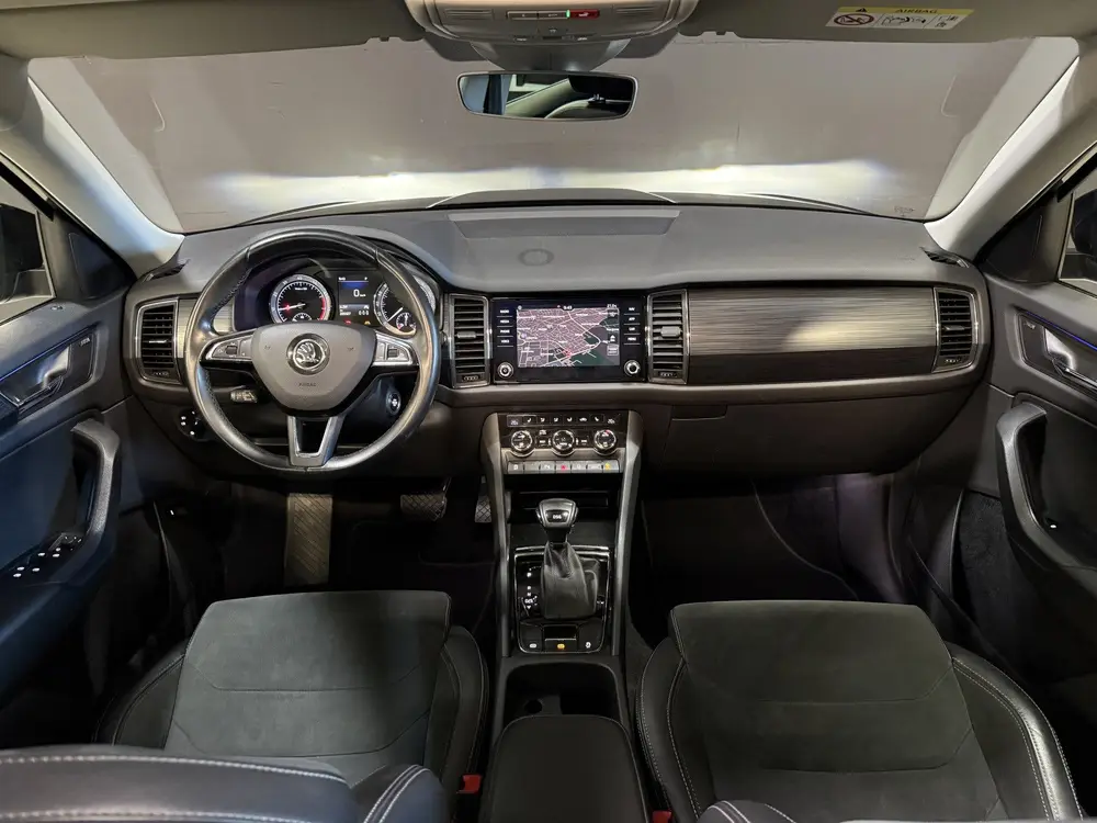 Skoda Kodiaq 1.5 TSI Limited Business Edition | Panoramadak uit 2019, foto 2