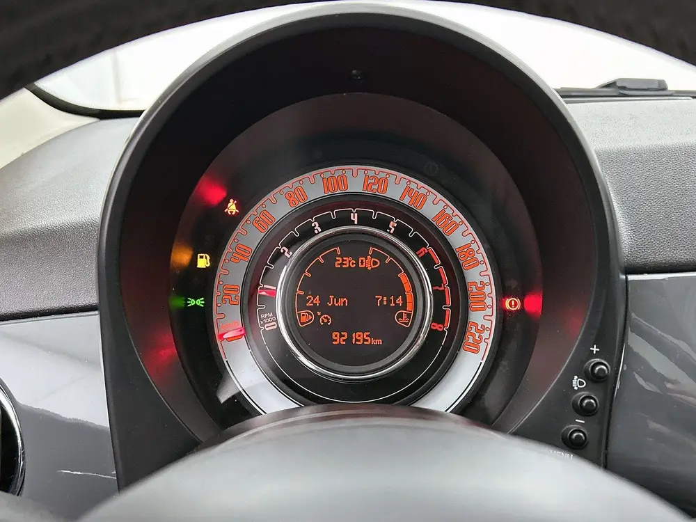 Fiat 500 1.2 Lounge | Airconditioning | Panoramadak | Blueto uit 2019, foto 9