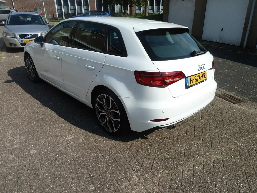 Audi A3 30 TFSI Design Pro Line uit 2019, foto 9