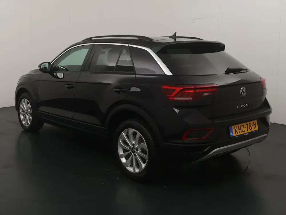 Volkswagen T-Roc 1.5 TSI Life Edition | Adapt. Cruise | Clim uit 2025, foto 4