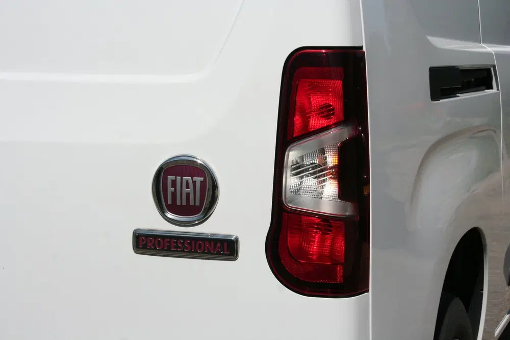 Fiat Doblo 1.5D 102 PK L2 HEAVY uit 2023, foto 10