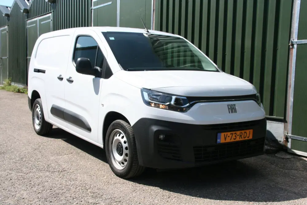 Fiat Doblo 1.5D 102 PK L2 HEAVY uit 2023, foto 2