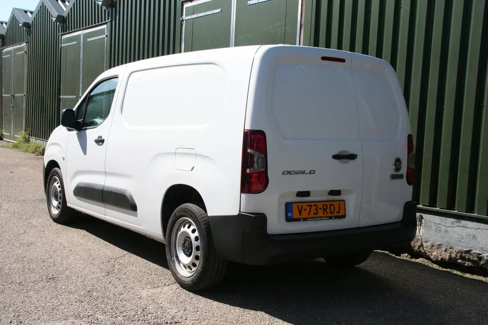 Fiat Doblo 1.5D 102 PK L2 HEAVY uit 2023, foto 4