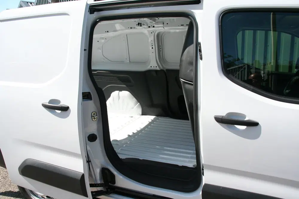 Fiat Doblo 1.5D 102 PK L2 HEAVY uit 2023, foto 8