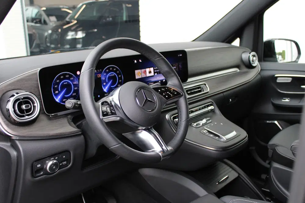 Mercedes-Benz EQV 300 L2 uit 2025, foto 8