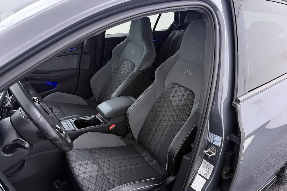 Volkswagen Golf 1.5 TSI R-Line | Virtual Cockpit | Org NL | uit 2021, foto 4