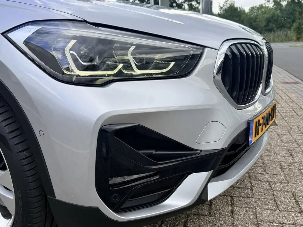 BMW X1 xDrive20i High Executive | Afn. trekhaak | Pano | LED uit 2019, foto 15