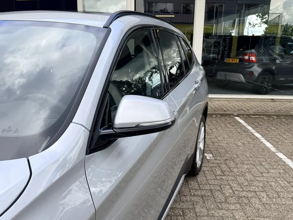 BMW X1 xDrive20i High Executive | Afn. trekhaak | Pano | LED uit 2019, foto 18