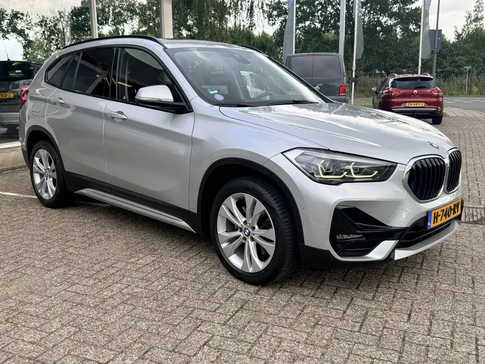 BMW X1 xDrive20i High Executive | Afn. trekhaak | Pano | LED uit 2019, foto 7